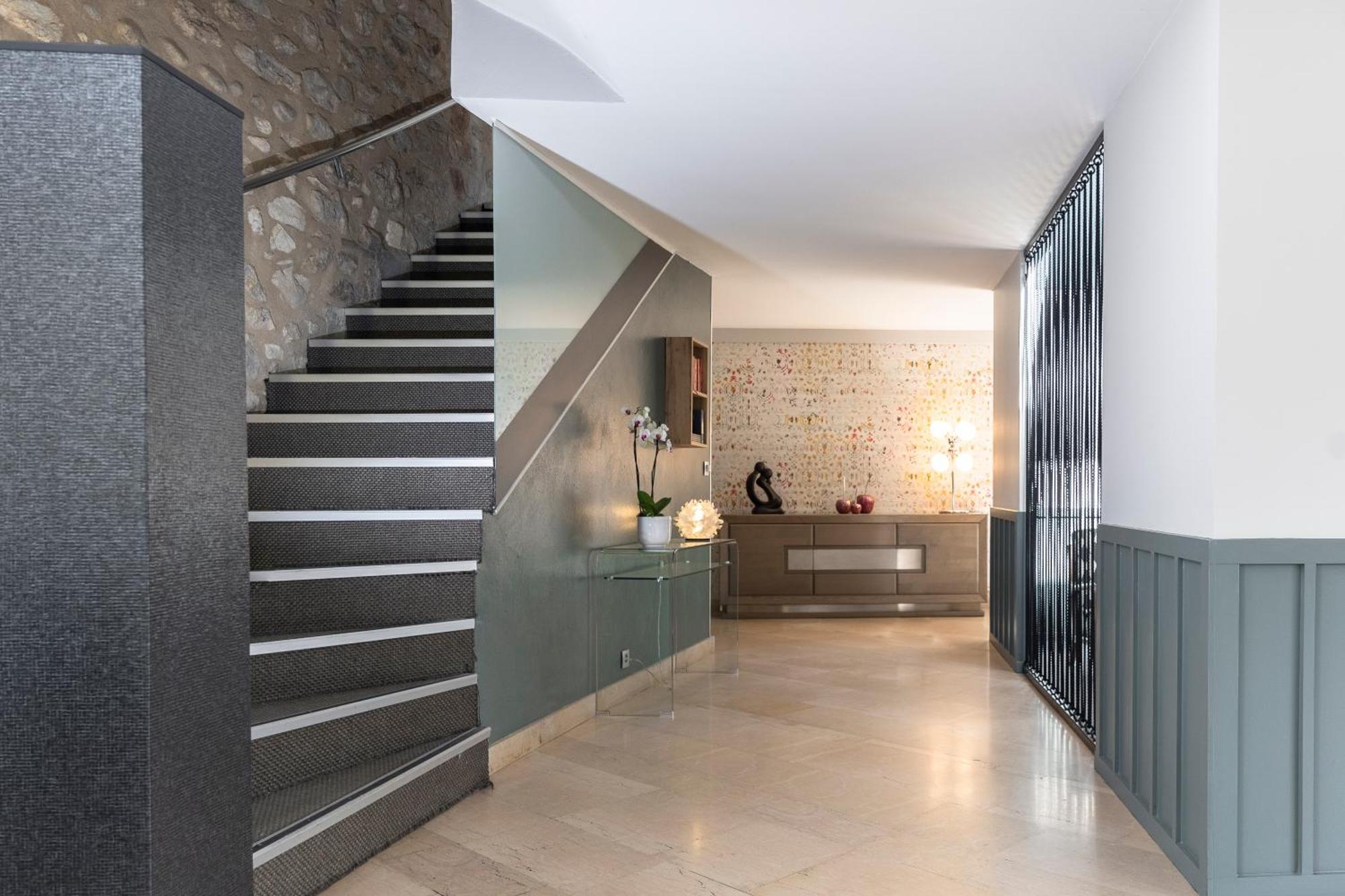 Le Carre D'Alethius Logis Hotel Restaurant Charmes-sur-Rhone Dış mekan fotoğraf